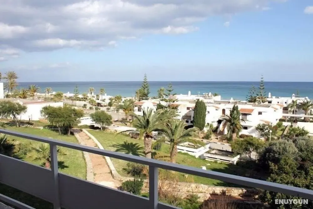 Hôtel Lyla confort - Dış Mekan