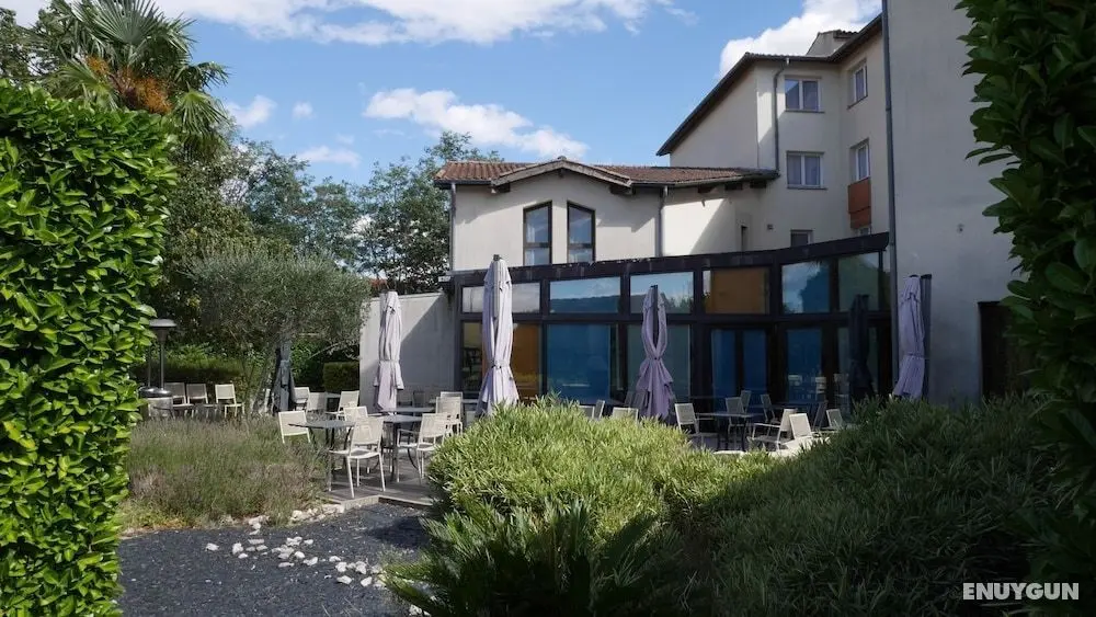 Hôtel Restaurant L'Hotan - Dış Mekanlar
