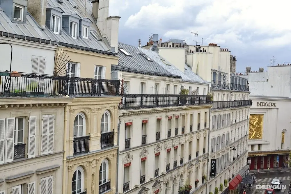 Hôtel Royal Bergère - Oda Manzaraları
