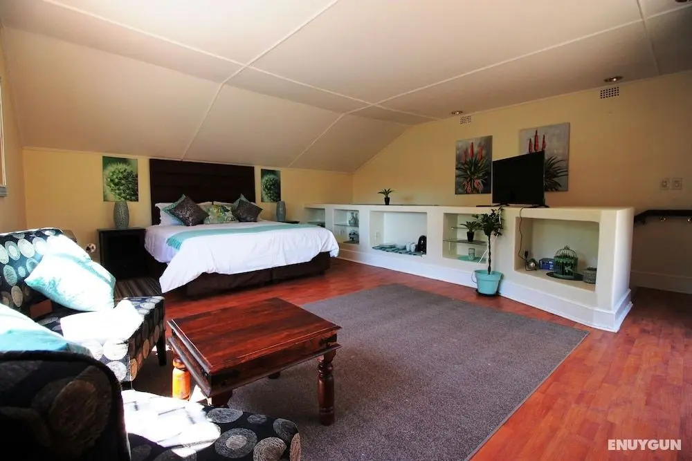 House on Morninghill - Öne Çıkan Resim