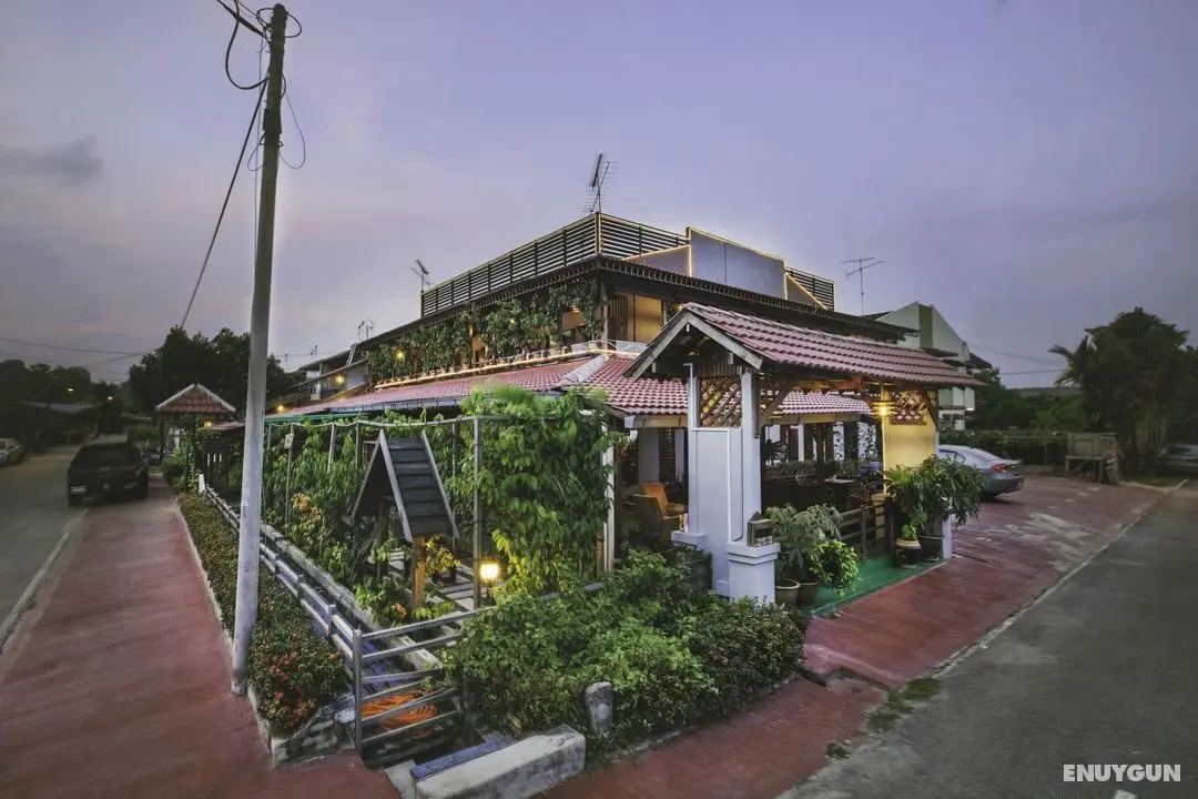 HOUSE OF MY ETERNAL LOVE KULAI GUESTHOUSE - Dış Mekan