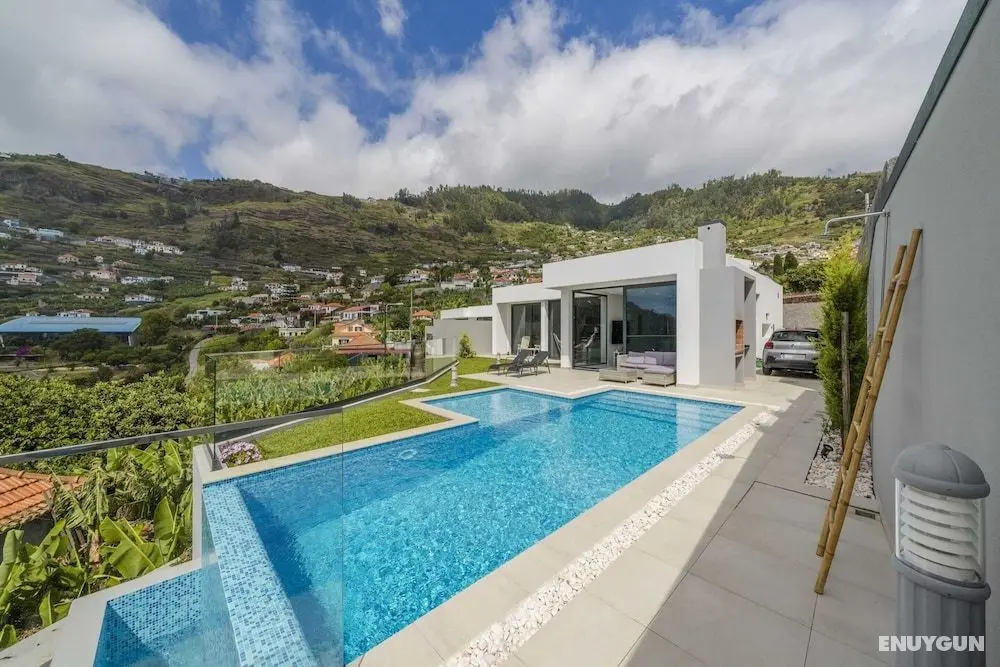 House With Pool and sea View, Pearl of Calheta - Öne Çıkan Resim