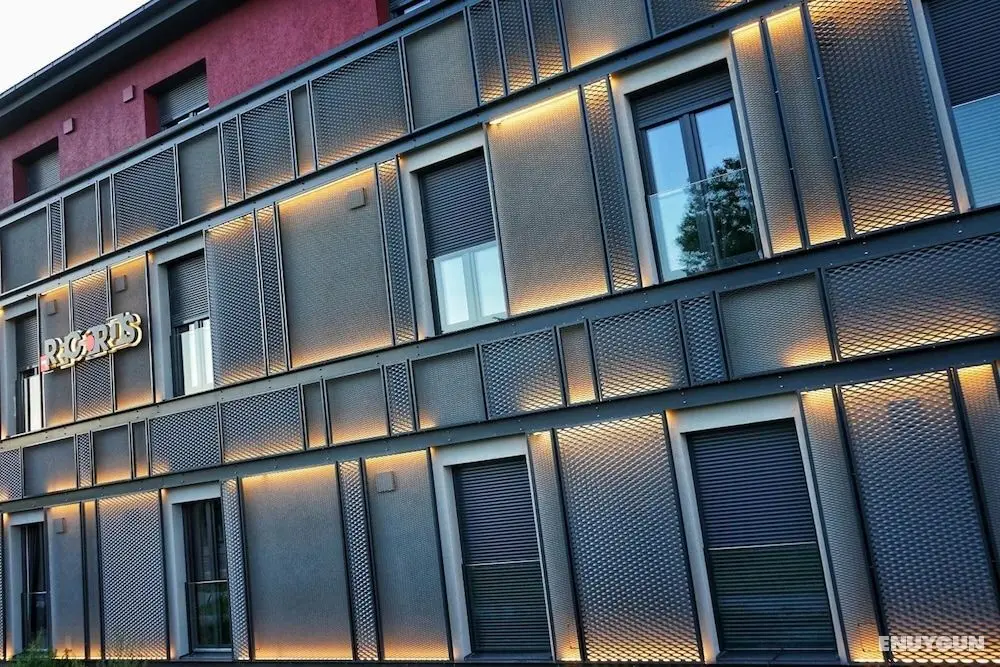 House of Records - Dış Mekan