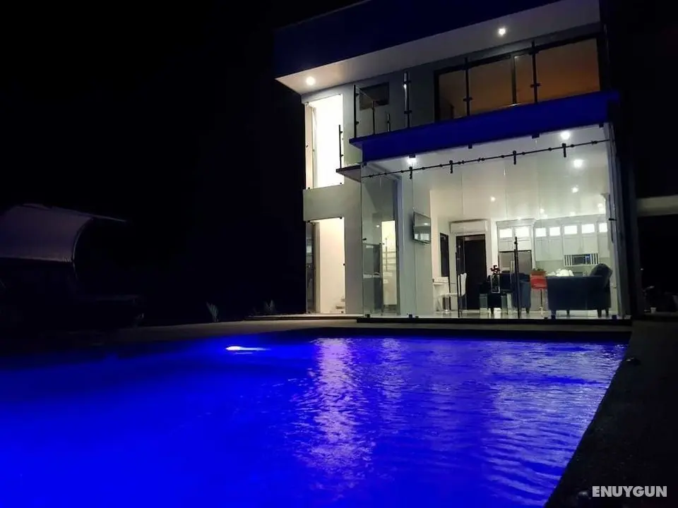 House of Views - Öne Çıkan Resim