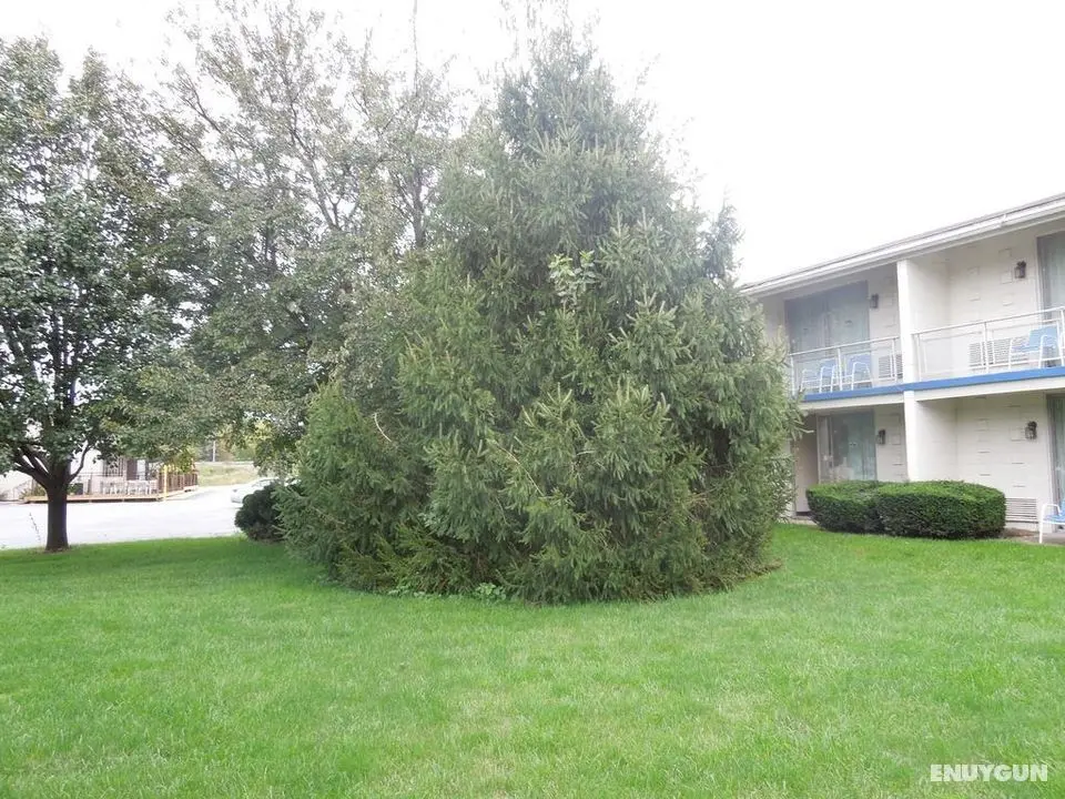 Howard Johnson by Wyndham Harrisburg - Genel