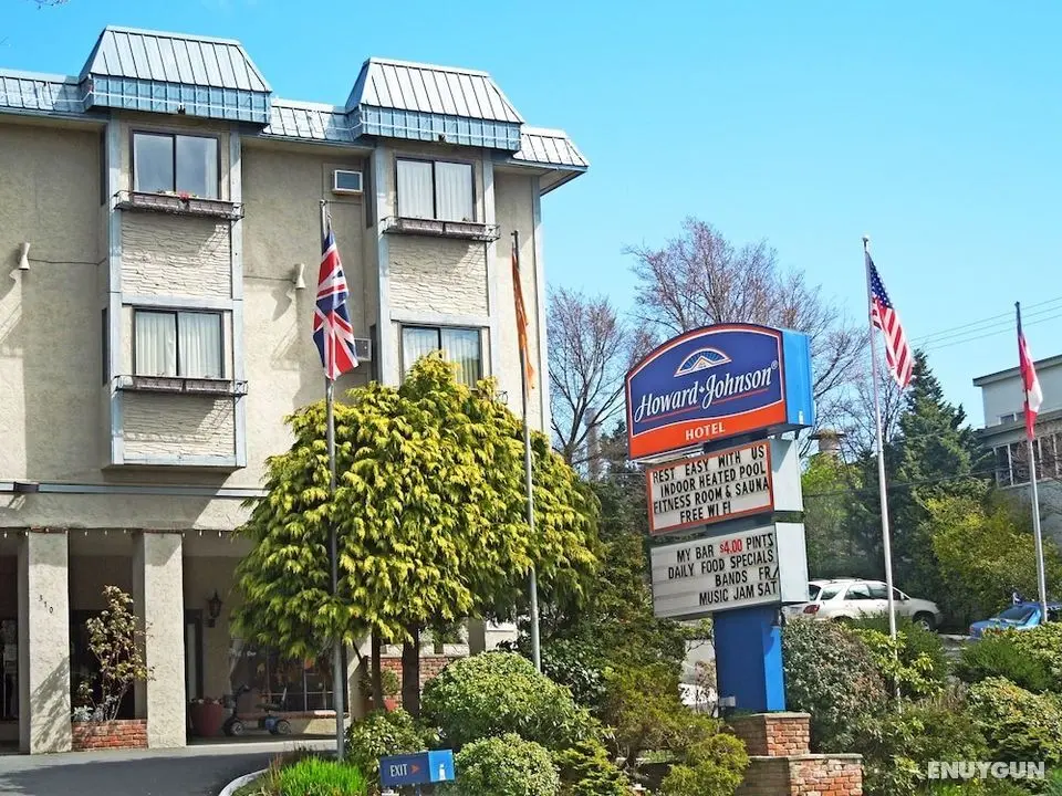 Howard Johnson Hotel by Wyndham Victoria - Dış Mekan