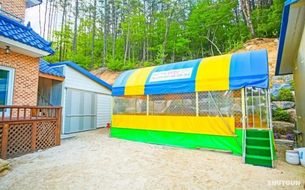 Hwayang Gyegok Domyeongsan Pension - Bina Özellikleri