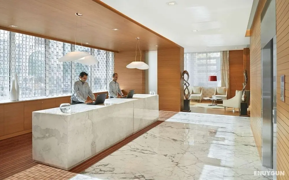 Hyatt Place Dubai Baniyas Square - Lobi