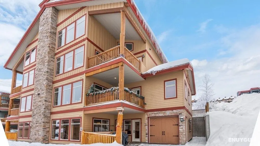 I Spy - Cozy Pet Friendly, Ski In/Ski Out Condo with Private Hot Tub - Dış Mekan