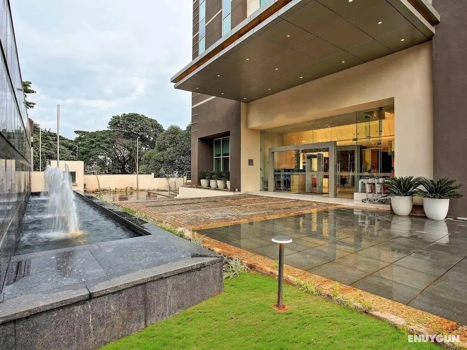 ibis Bengaluru City Centre Hotel - Dış Mekanlar
