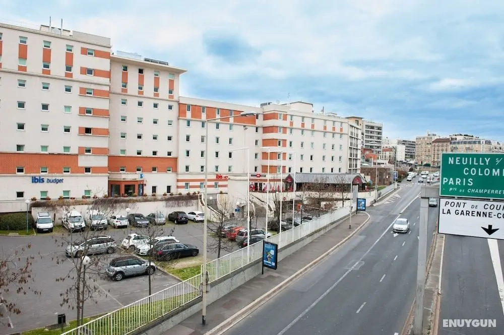 ibis budget Courbevoie Paris la Defense 1 - Dış Mekan