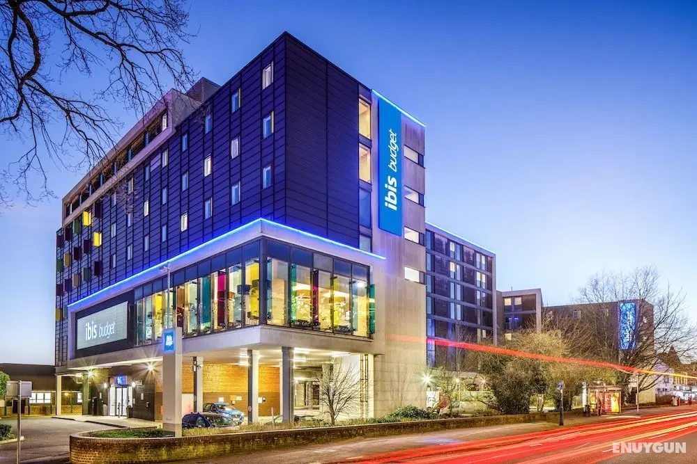 Ibis budget London Heathrow Central - Dış Mekan