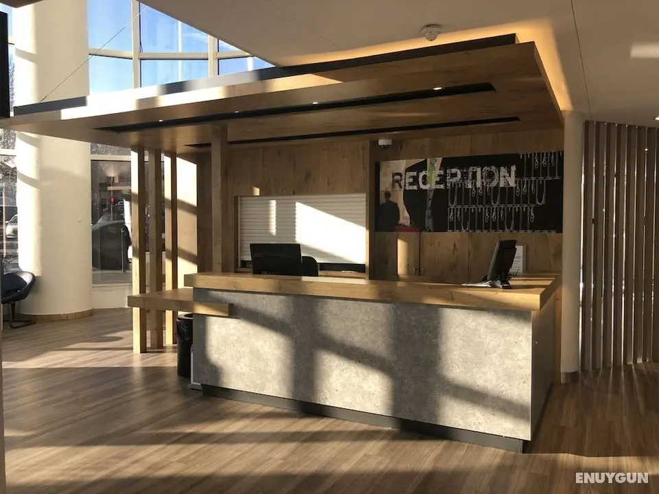 ibis budget Paris Porte de Montreuil - Lobi