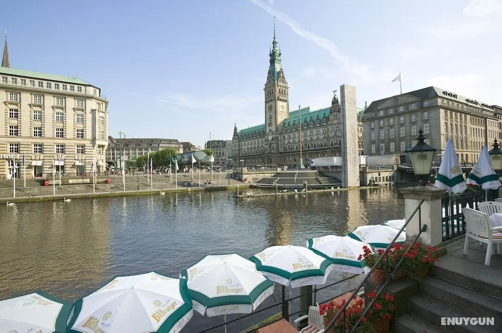 ibis Hamburg Alster Centrum - Dış Mekan
