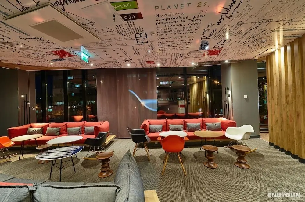 ibis Krasnoyarsk Center - Lobi