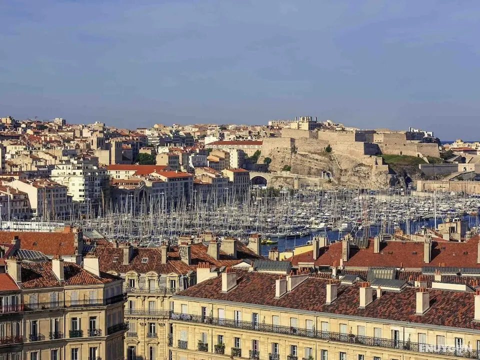 Ibis Marseille Centre Préfecture - Dış Mekan