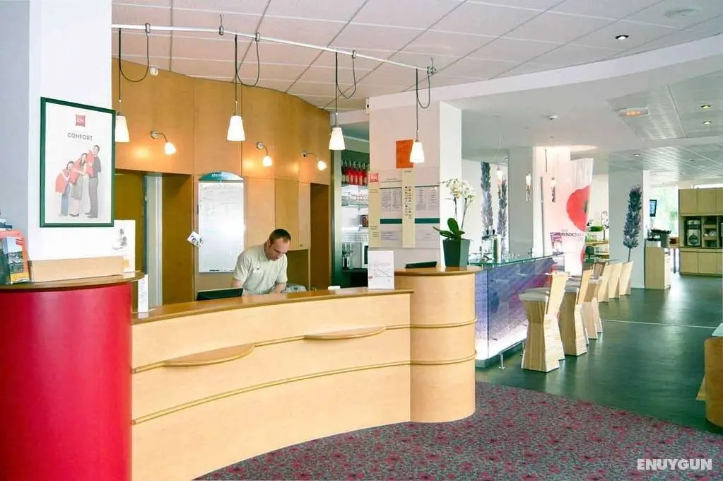 Ibis Martigues Centre - Genel