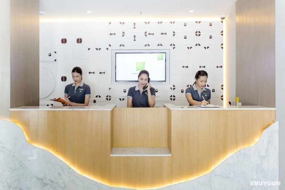 Ibis Styles Bangkok Sukhumvit50 - Lobi