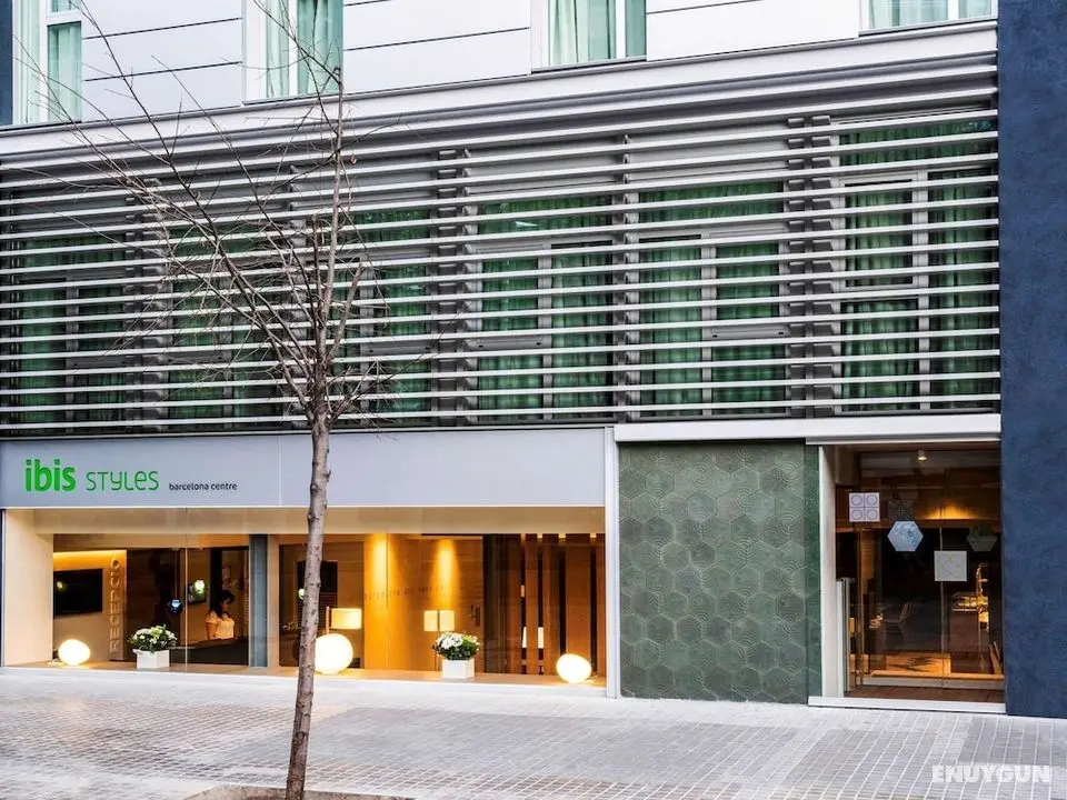 Ibis Styles Barcelona Centre Hotel - Dış Mekan