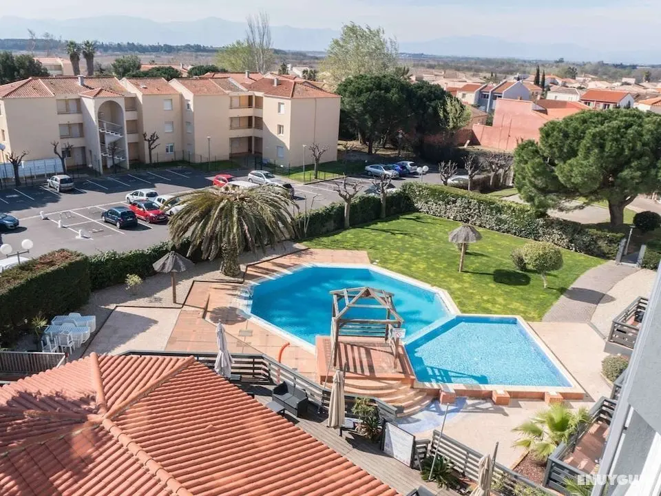 ibis Styles Perpignan Canet-en-Roussillon - Havuz