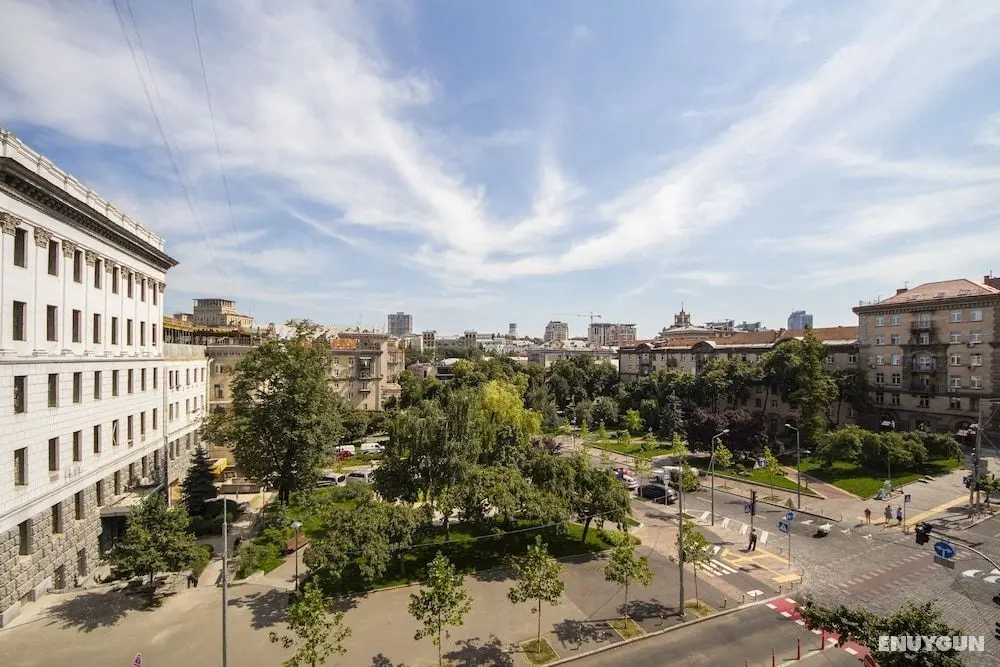 Idea Design Apart-Hotel Prorizna - Oda Manzaraları