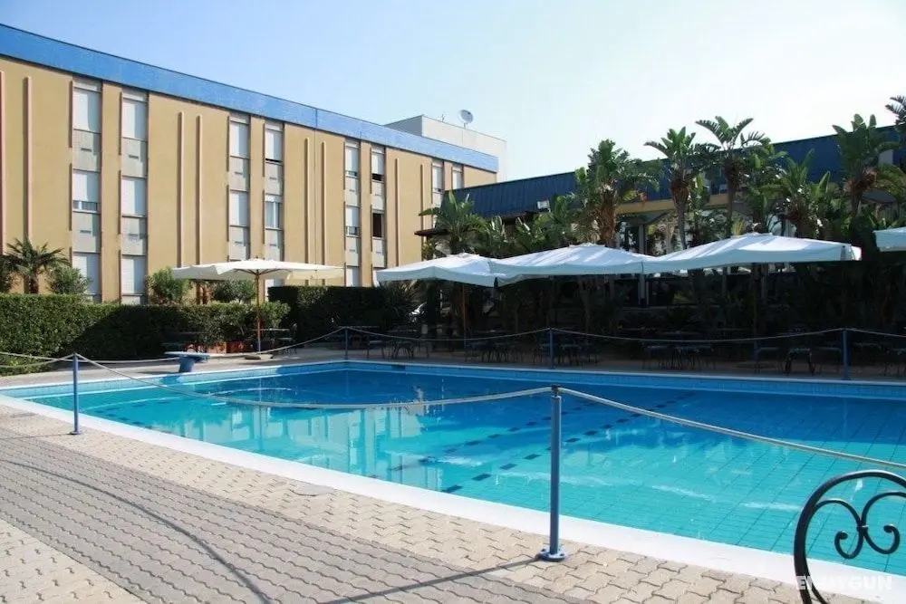 Hotel Il Gelso Bianco - Havuz