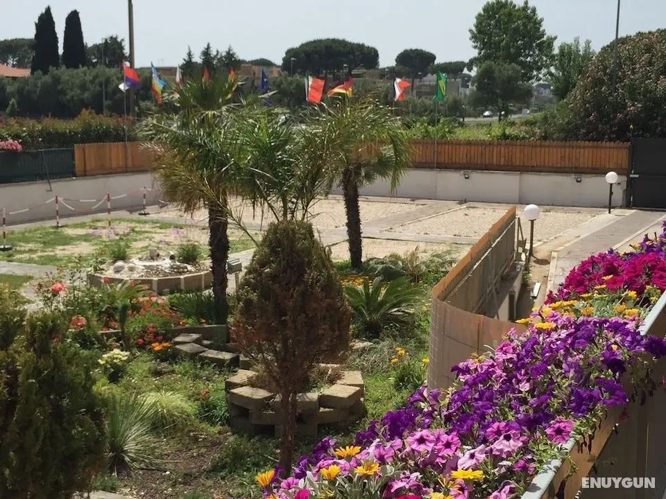 Il Giardino di Adriana - Dış Mekanlar