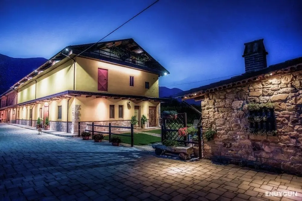 Il Vecchio Pollaio - Öne Çıkan Resim