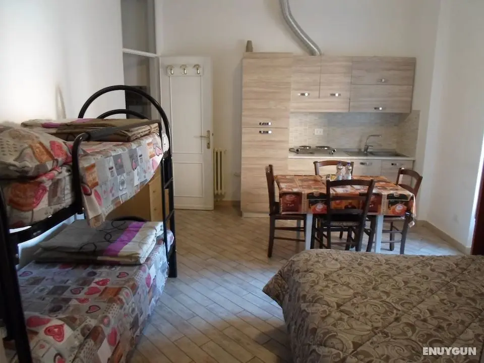 Il Volto Del Lago Rooms and Apartments - Öne Çıkan Resim