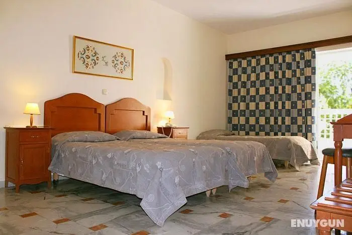 Ilaria Hotel - Genel
