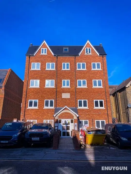 Ilford Luxury Apartments - Öne Çıkan Resim
