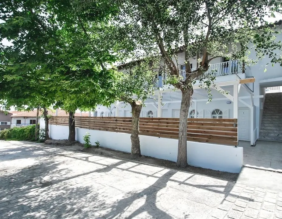 Imeres Studios & Apartments - Dış Mekan