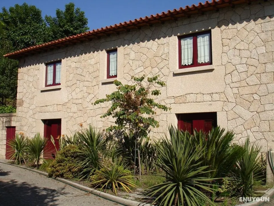 Impeccable 2-bed House in Prozelo - Dış Mekan
