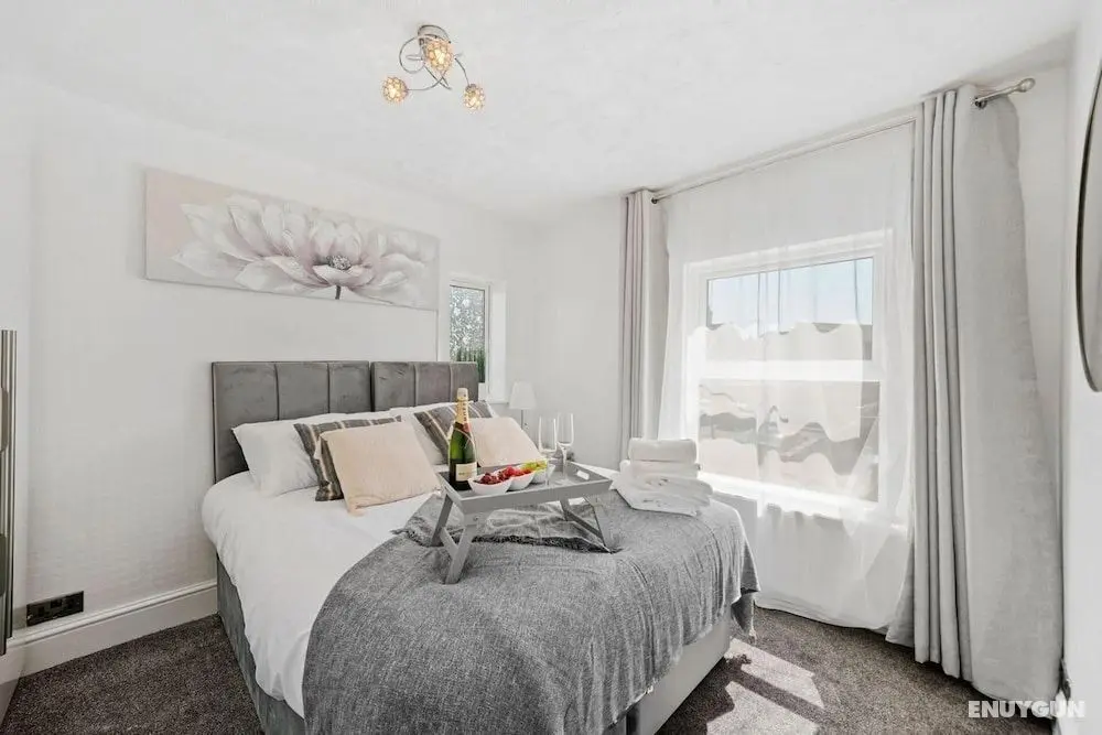 Impeccable Apartment in Bletchley Milton Keynes - Öne Çıkan Resim