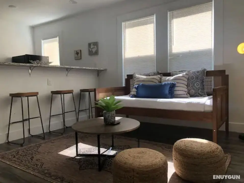 Impressive Cozy Historic 2BR Apt Near Downtown - Öne Çıkan Resim