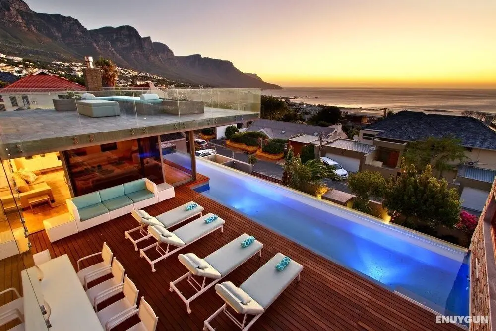 Incredible Camps Bay Villa With Five Bedrooms and Private Pool The Cheviots - Öne Çıkan Resim