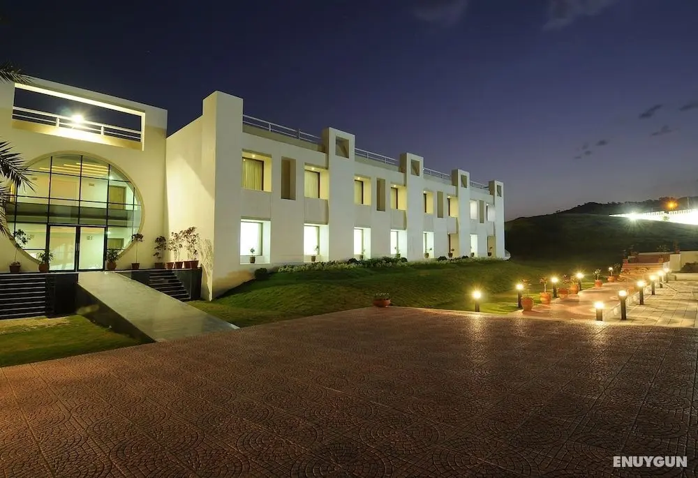 Inder Residency Resort & Spa Udaipur - Dış Mekanlar