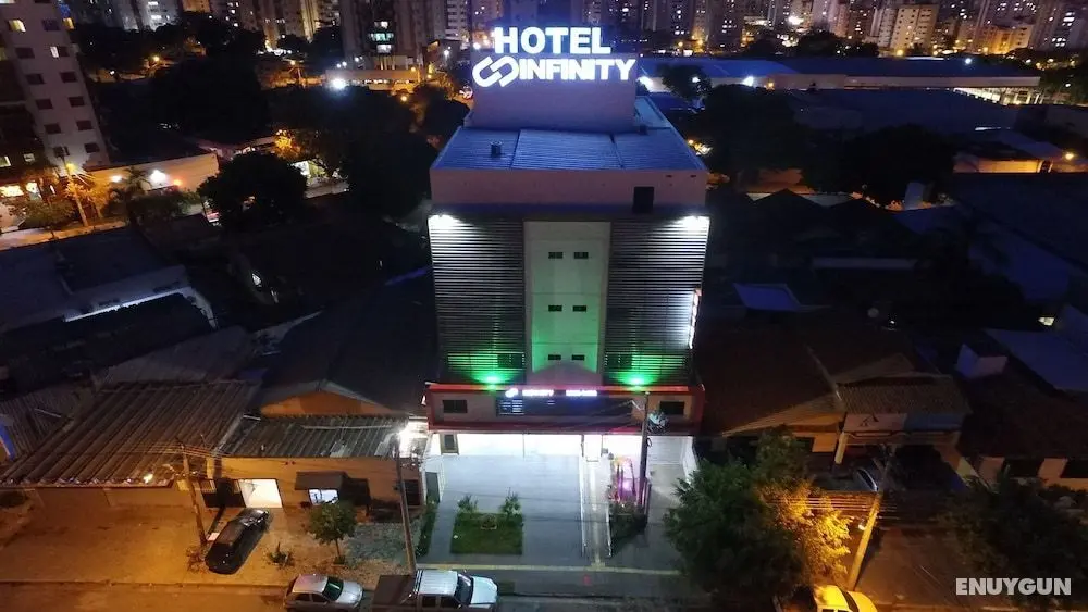 Infinity Hotel - Dış Mekan