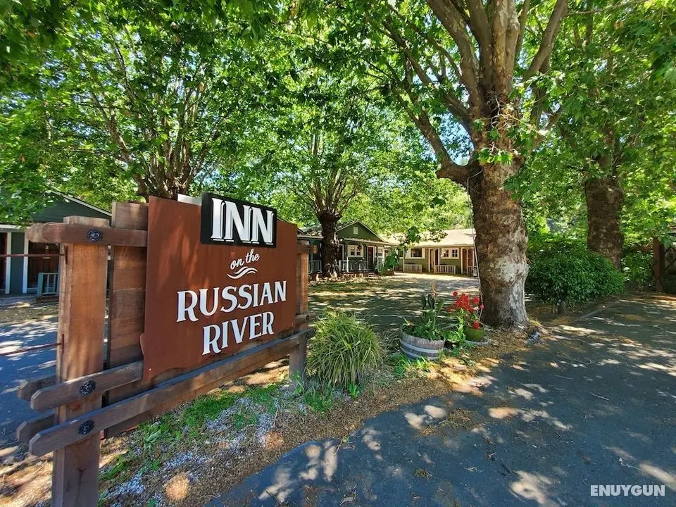 Inn on the Russian River - Öne Çıkan Resim