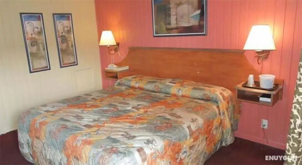 Inn Towne Motel - Oda