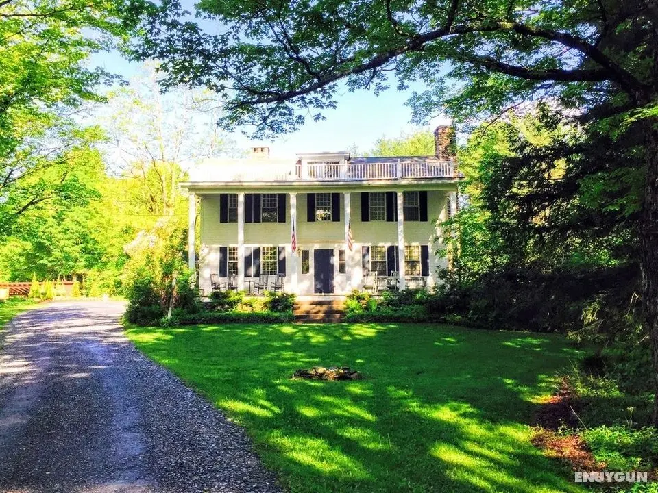 The Inn At Weathersfield - Dış Mekan
