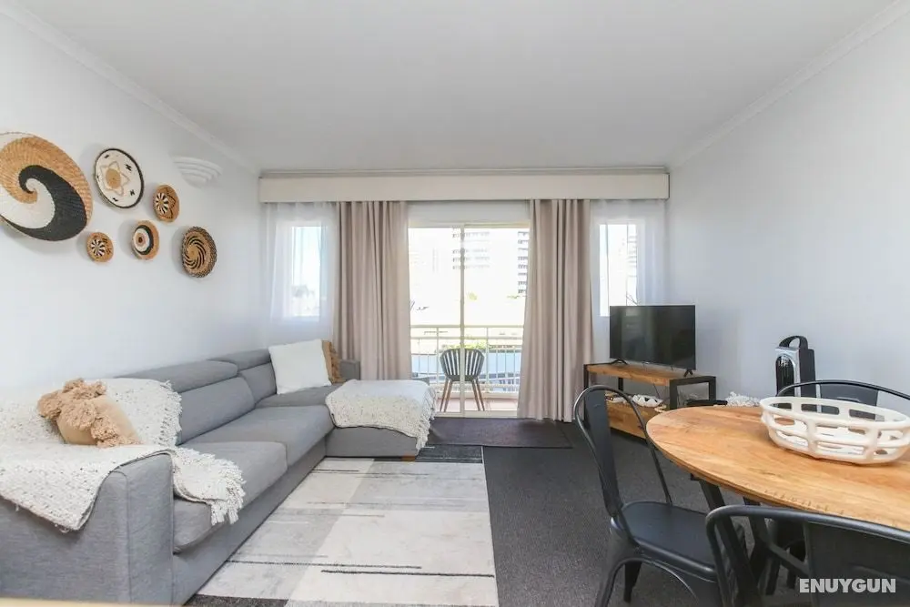 Inner City One Bedroom Apartment with Pool View 22 - Öne Çıkan Resim