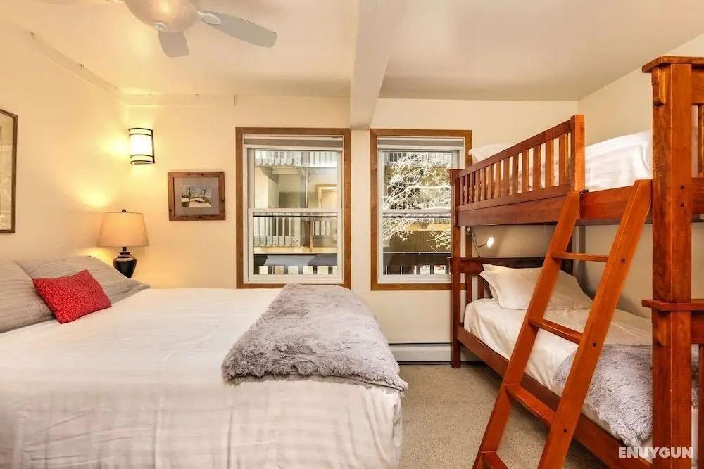 Interlude Condos by iTrip Vacations Aspen Snowmass - Oda