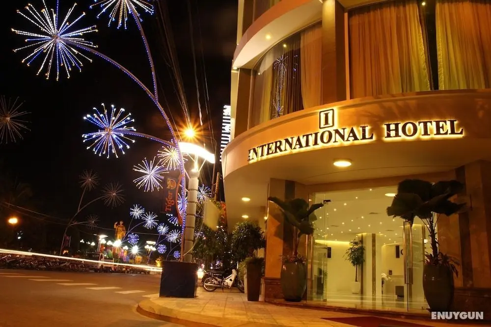 International Hotel - Öne Çıkan Resim