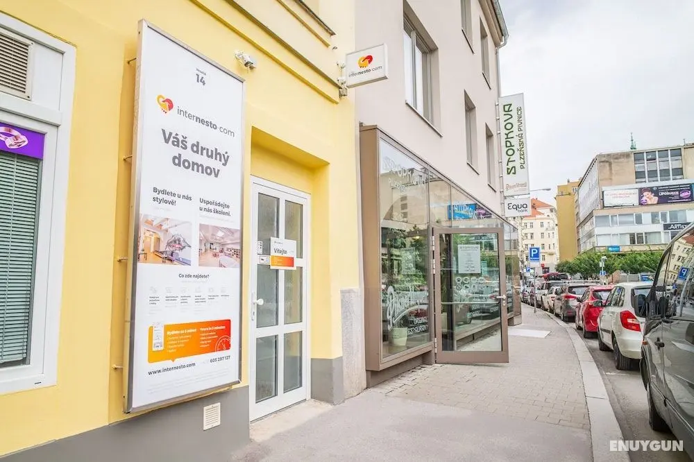 Internesto Brno - Yerinde Yemek