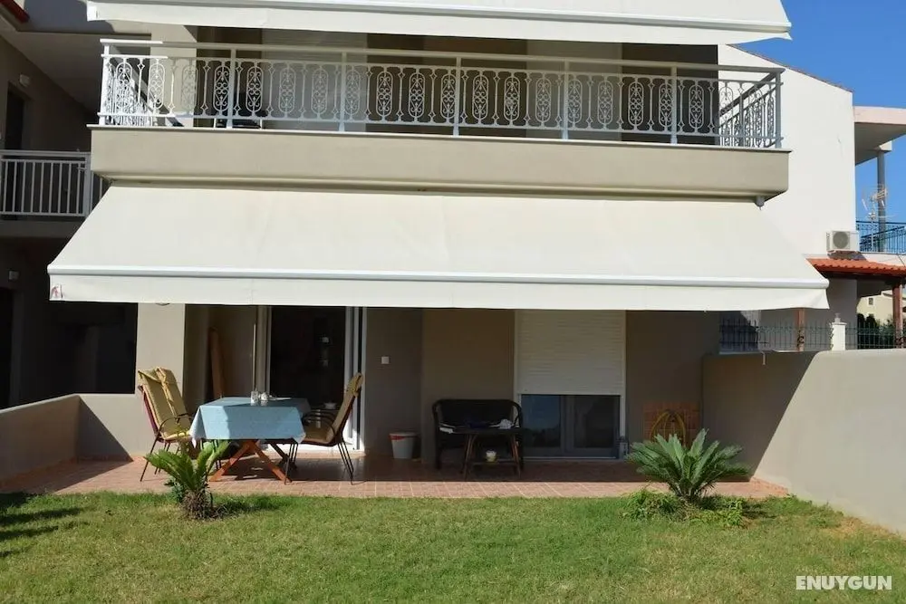 Inviting 2-bed Apartment in Nikiti, Greece - Öne Çıkan Resim