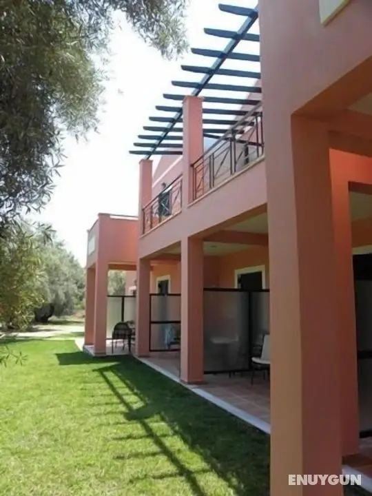 Ionian Breeze Studios - Öne Çıkan Resim