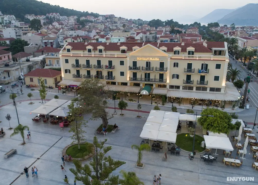 Ionian Plaza Hotel - Genel
