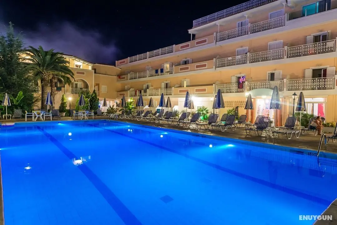 Ionis Art Hotel - Dış Mekan