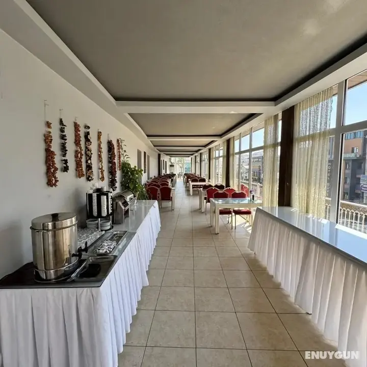 Ipek Palas Hotel - Yeme / İçme